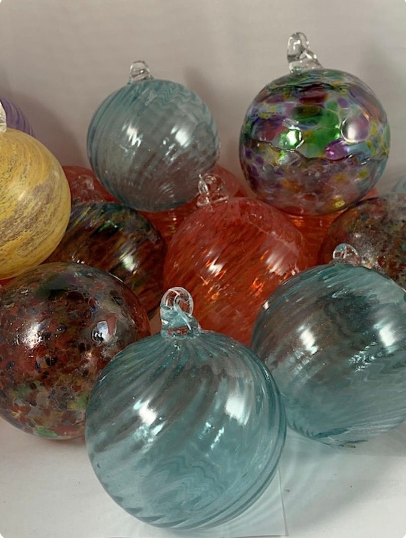 Glass Blowing Class - Ornament 12\/14 & 12\/15