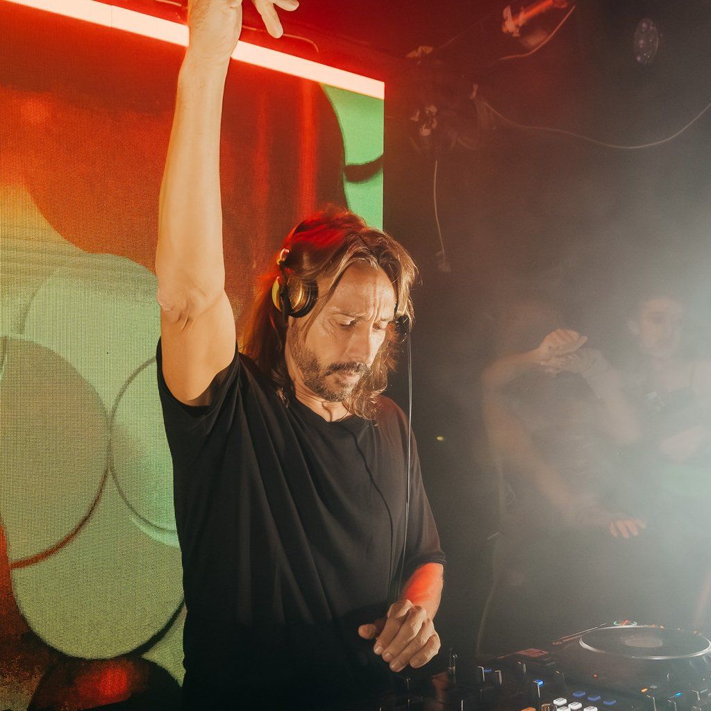 Egg LDN Pres: Bob Sinclar \/ (Extended Set)