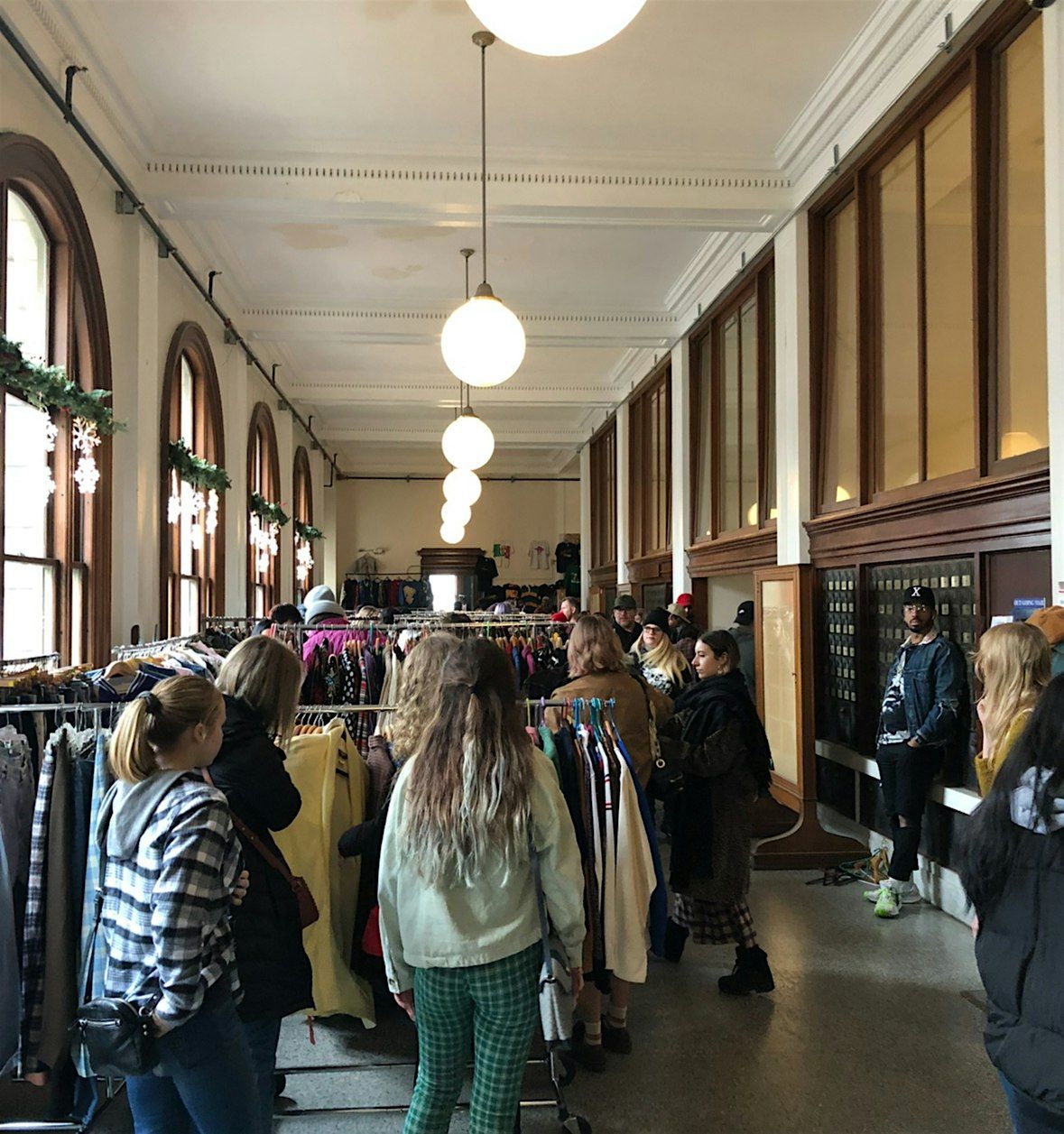 Tacoma Sunday Holiday Market