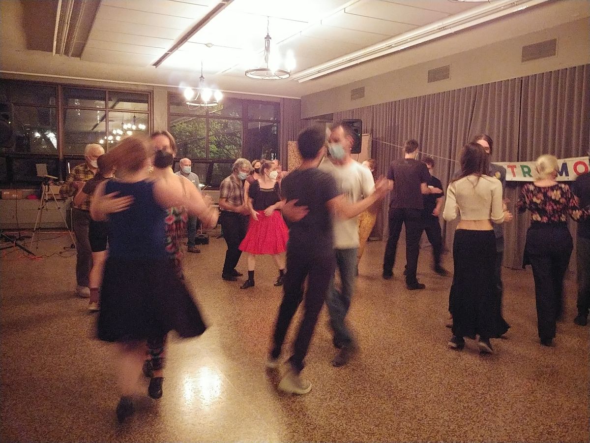 Contradance \/ Contredanse