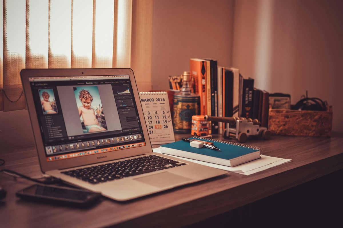 Graphic Design 101: Unlocking Photoshop\u2019s Potential