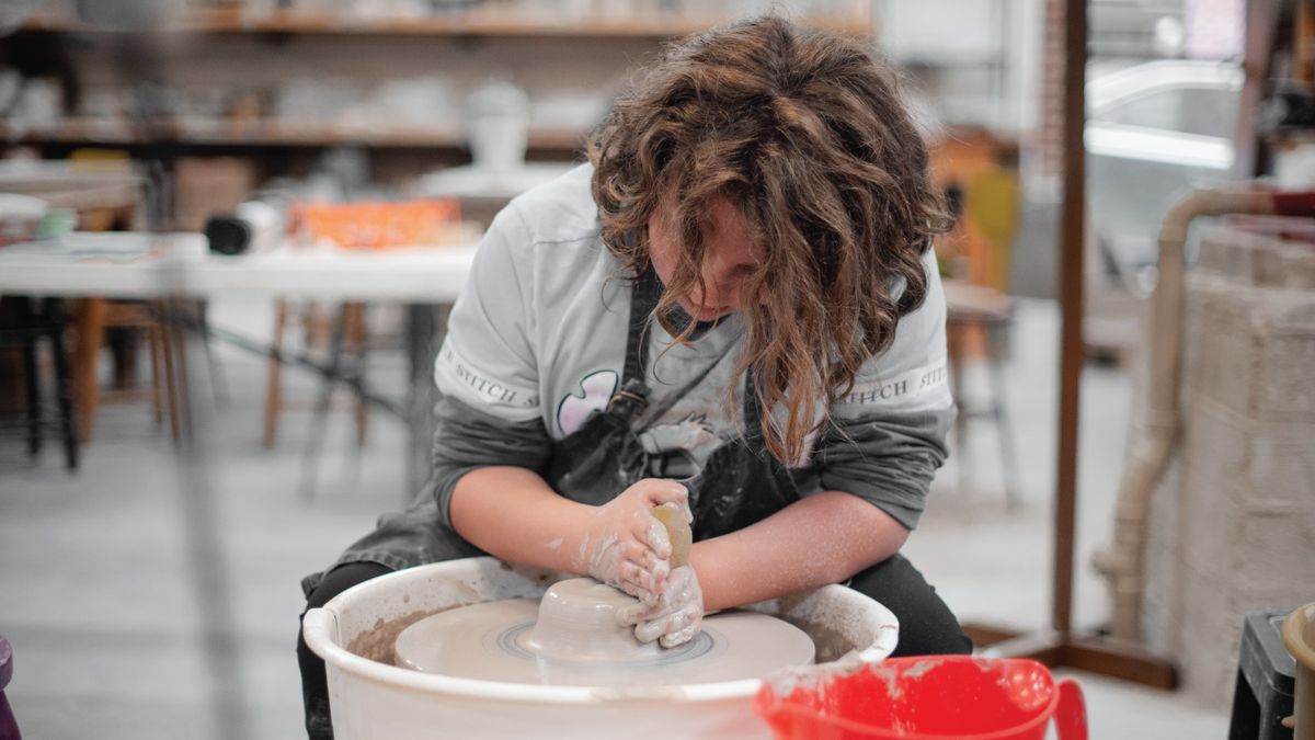 Young Potters : Handbuilding