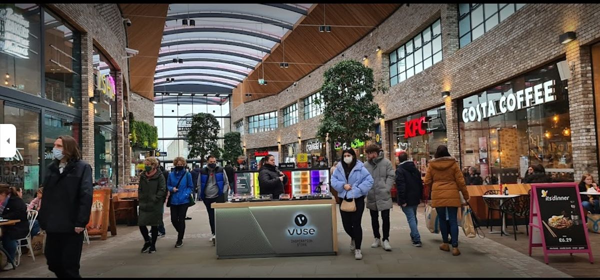 Avon Recruitment Drive At Fosse Park Shopping Centre Leicester LE19 1HY, Fosse Park Avenue