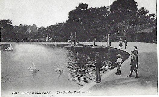 Brockwell Park Heritage Walk ( Walking Tour)