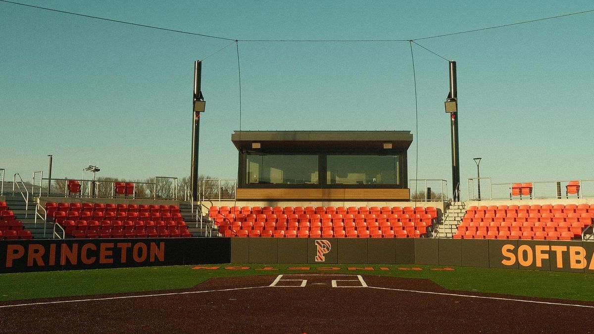 Parking Princeton Tigers at Harvard Crimson Mens Hockey