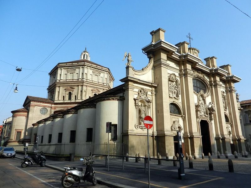 Visita guidata ai capolavori della chiesa di Santa Maria della Passione a Milano