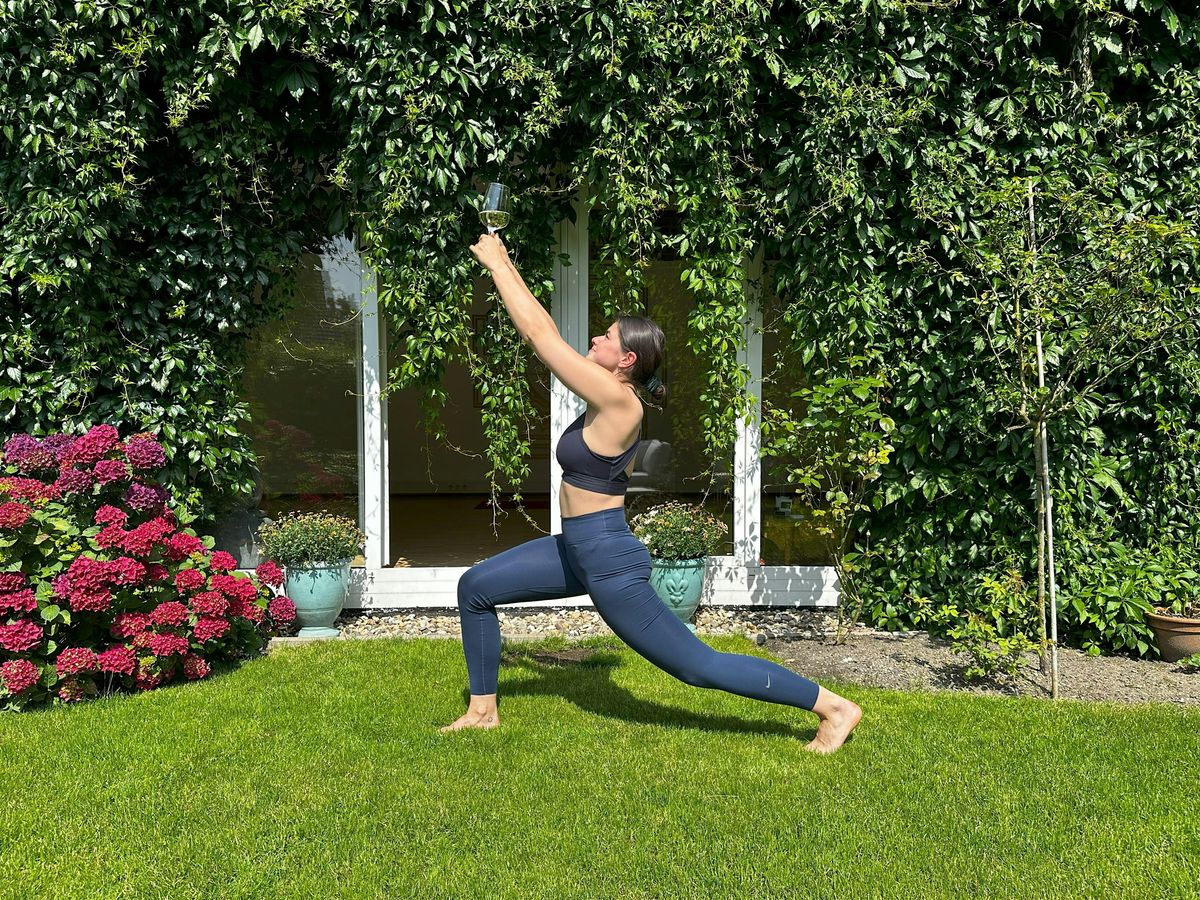 Wein Yoga in Wiesbaden (Indoor)