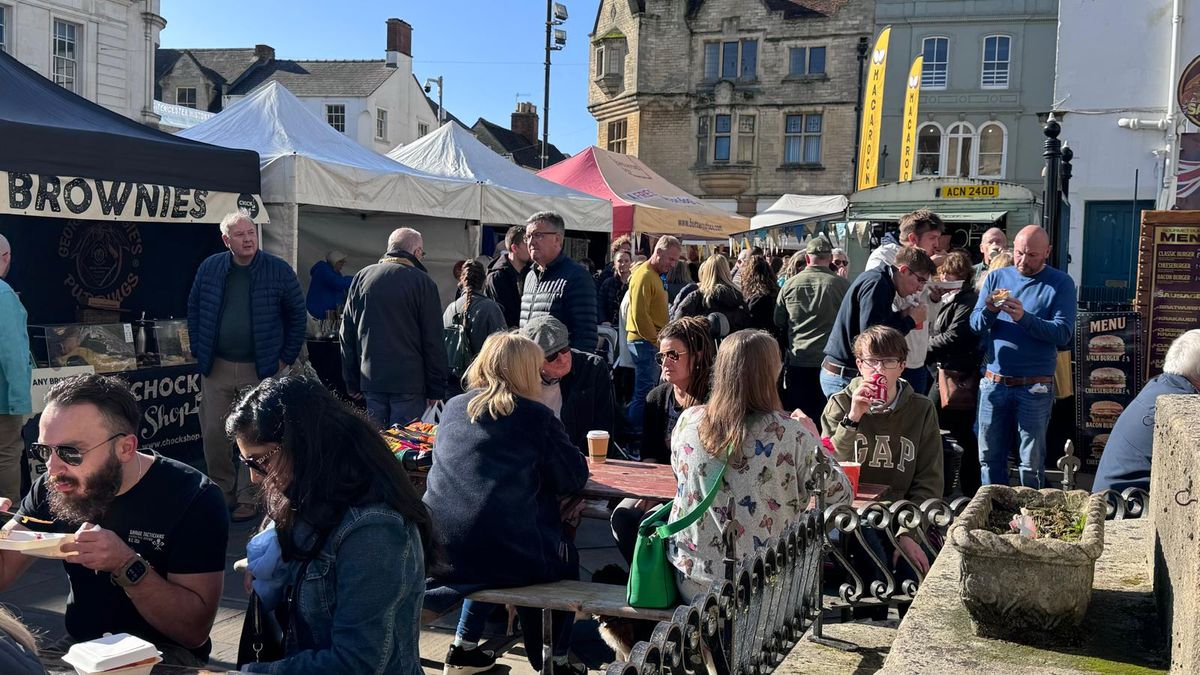 Cirencester Spring Market