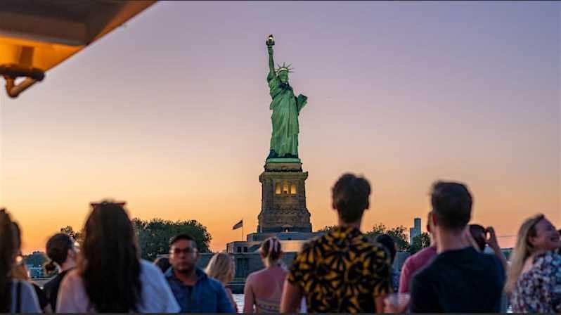 STATUE OF LIBERTY BOAT PARTY 2024 | NYC