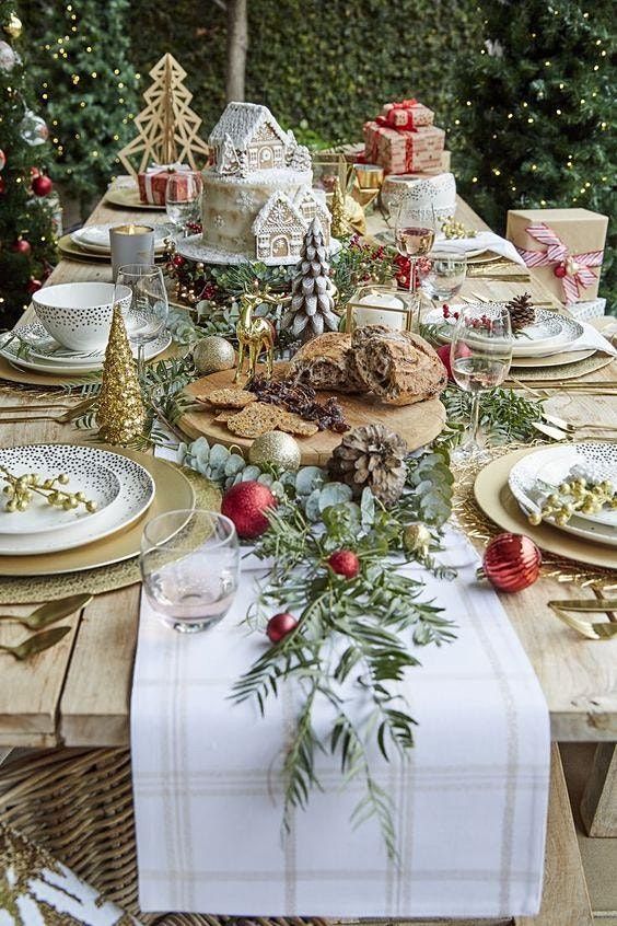 CHRISTMAS TABLE STYLING WORKSHOP
