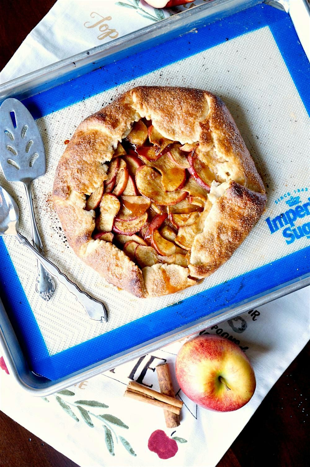 Apple Galette & Salted Caramel Workshop (11\/23\/24)