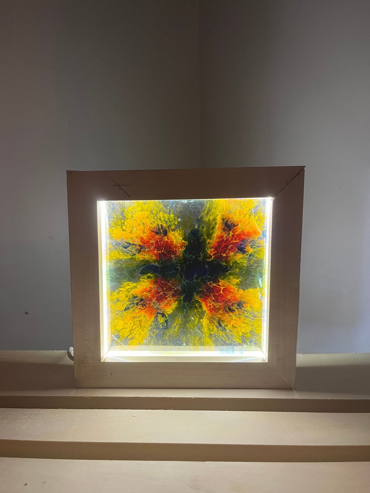 Wood & Resin Nightlight\/Lamp