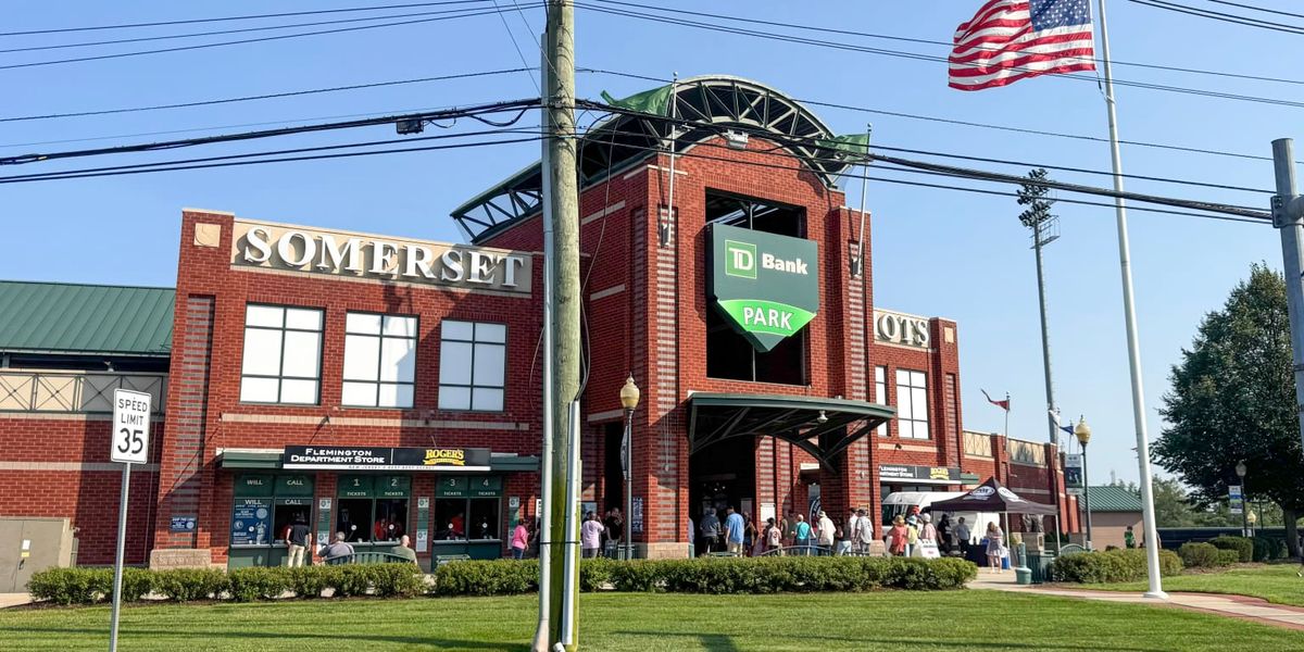 Akron RubberDucks vs. Somerset Patriots