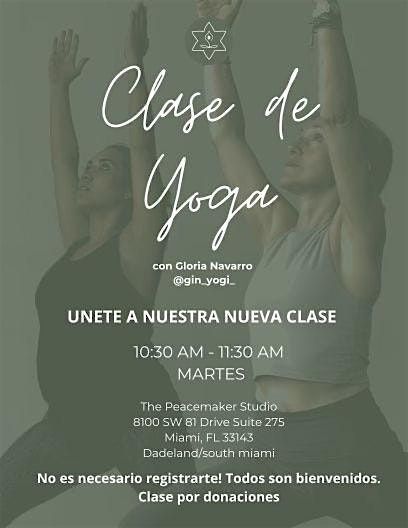 Clase de Yoga con Gloria