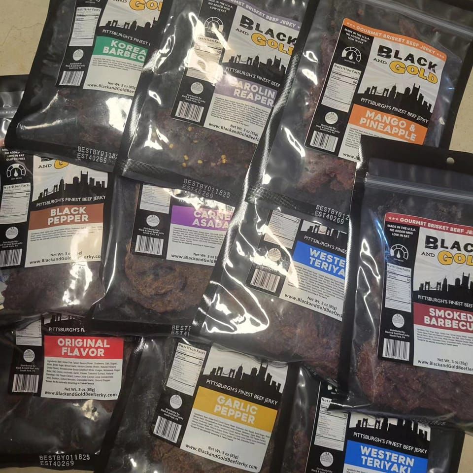 Black and Gold Beef Jerky at the Pittsburgh Marathon Health and Wellness Expo