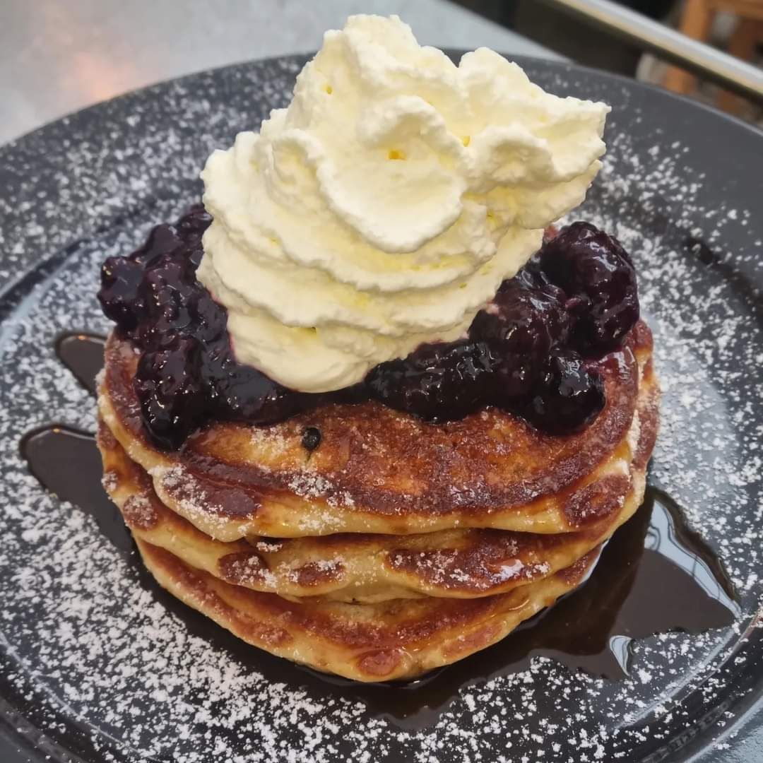 Pannkaksbuff\u00e9 p\u00e5 Alla hj\u00e4rtans dag!