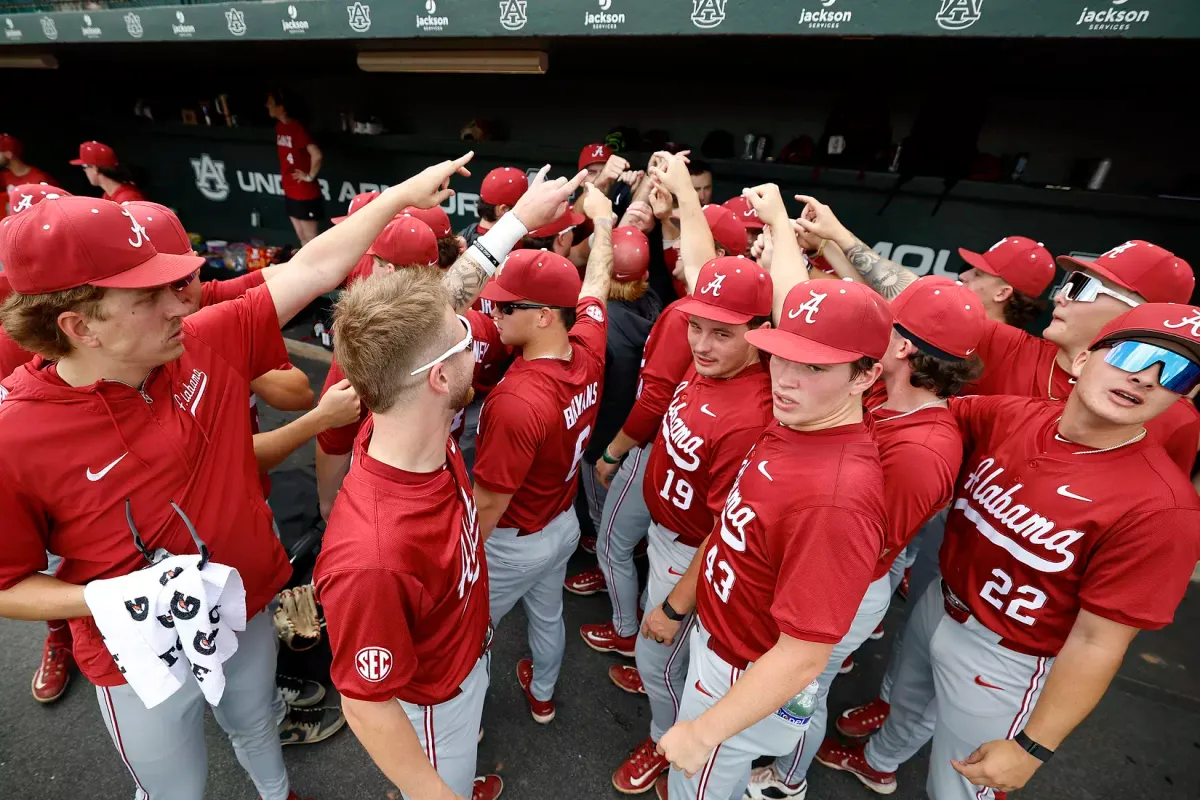 Auburn Tigers at Alabama Crimson Tide Baseball