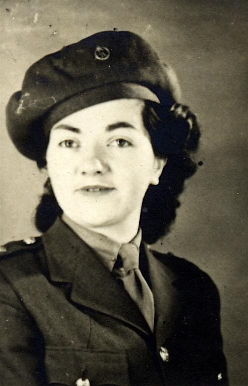 Field Hospital in Normandy: the diaries of QA Nurse Mary Morris