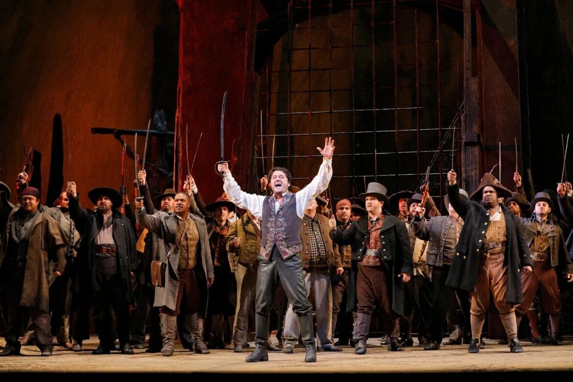 Houston Grand Opera: Il Trovatore at Brown Theater at Wortham Center