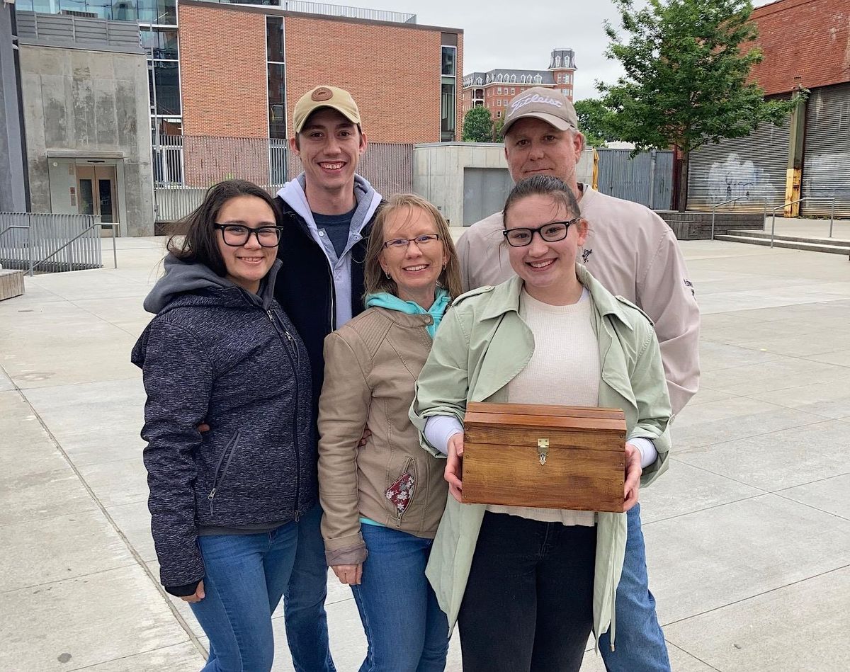 Downtown Durham Treasure Hunt - Walking Team Scavenger Hunt!