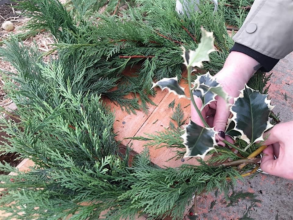 Winter hedgerow wreath making workshop