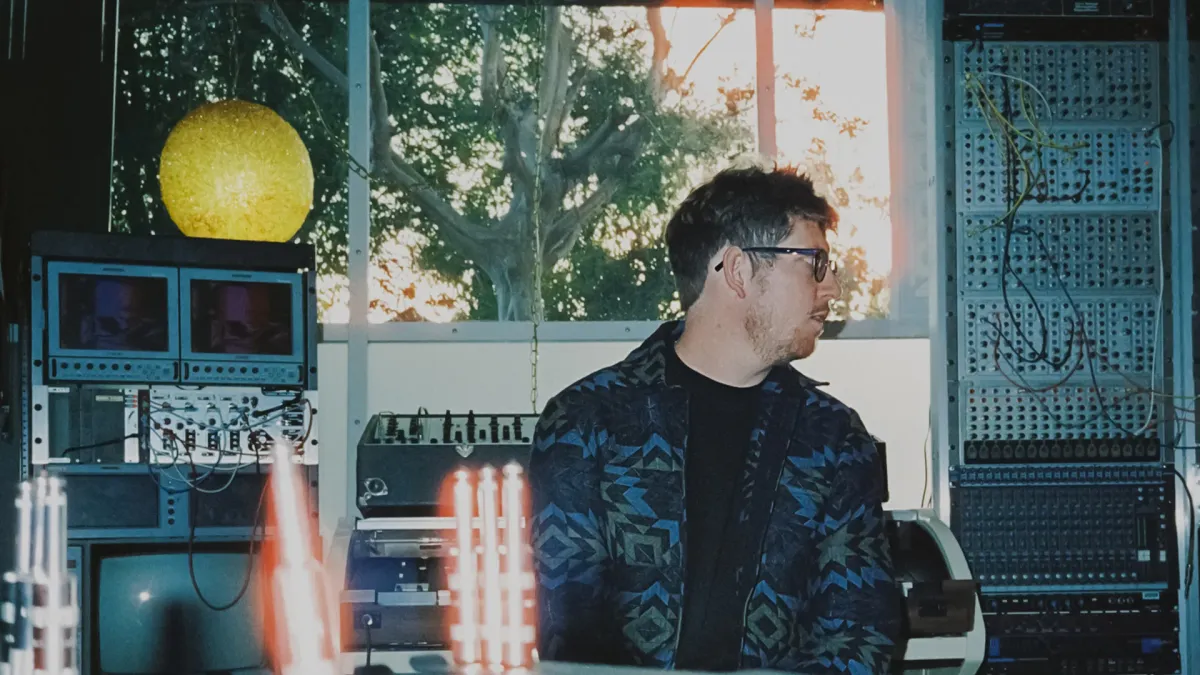 Elijah Fox in \u0130stanbul