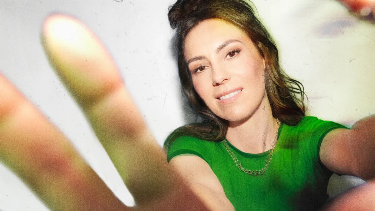 Amy Shark in Brisbane