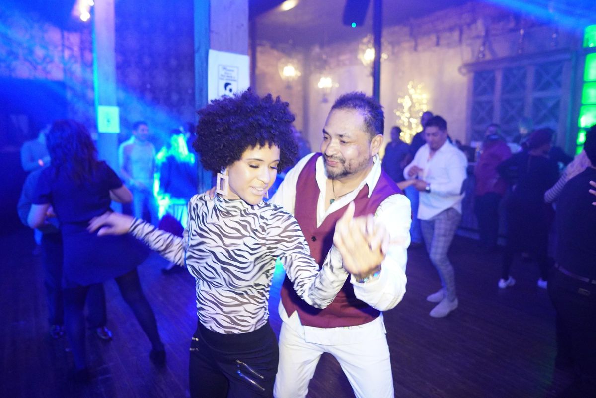 The Bachata Room! Modern & Sensual Bachata Party At Henke & Pillot 06\/24