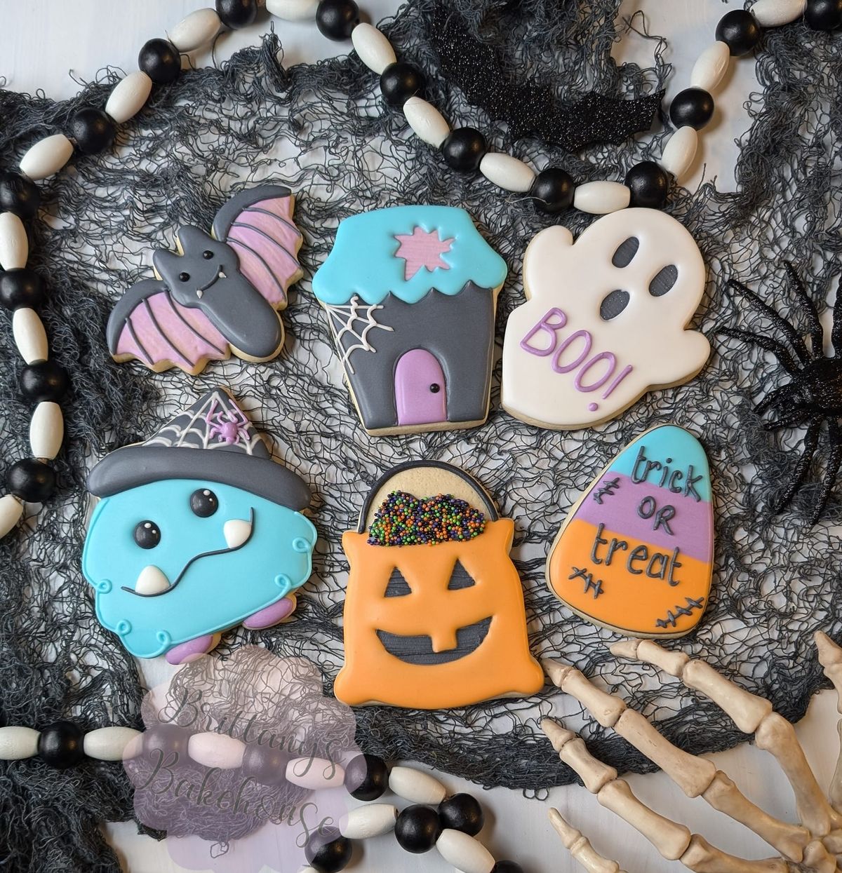 DISCOUNTED! $15 off. Trick or Treat Cookie Decorating Class!