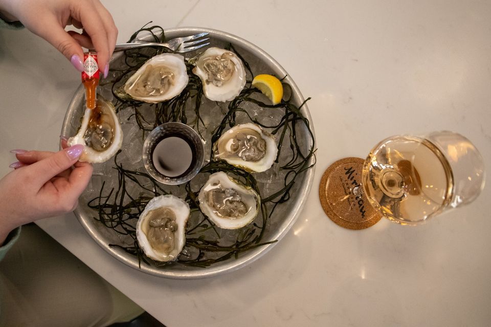 $1 Oysters - Thursday Special at Willow