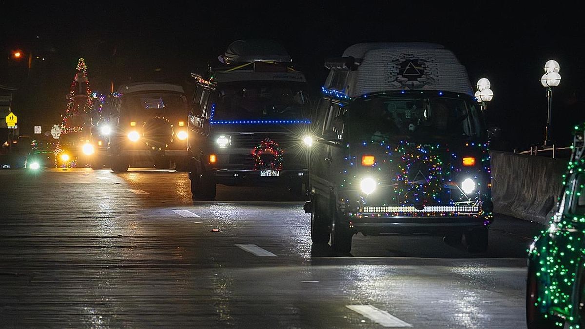 2024 Pensacola VW Xmas light Cruise ( the one that started it all) 