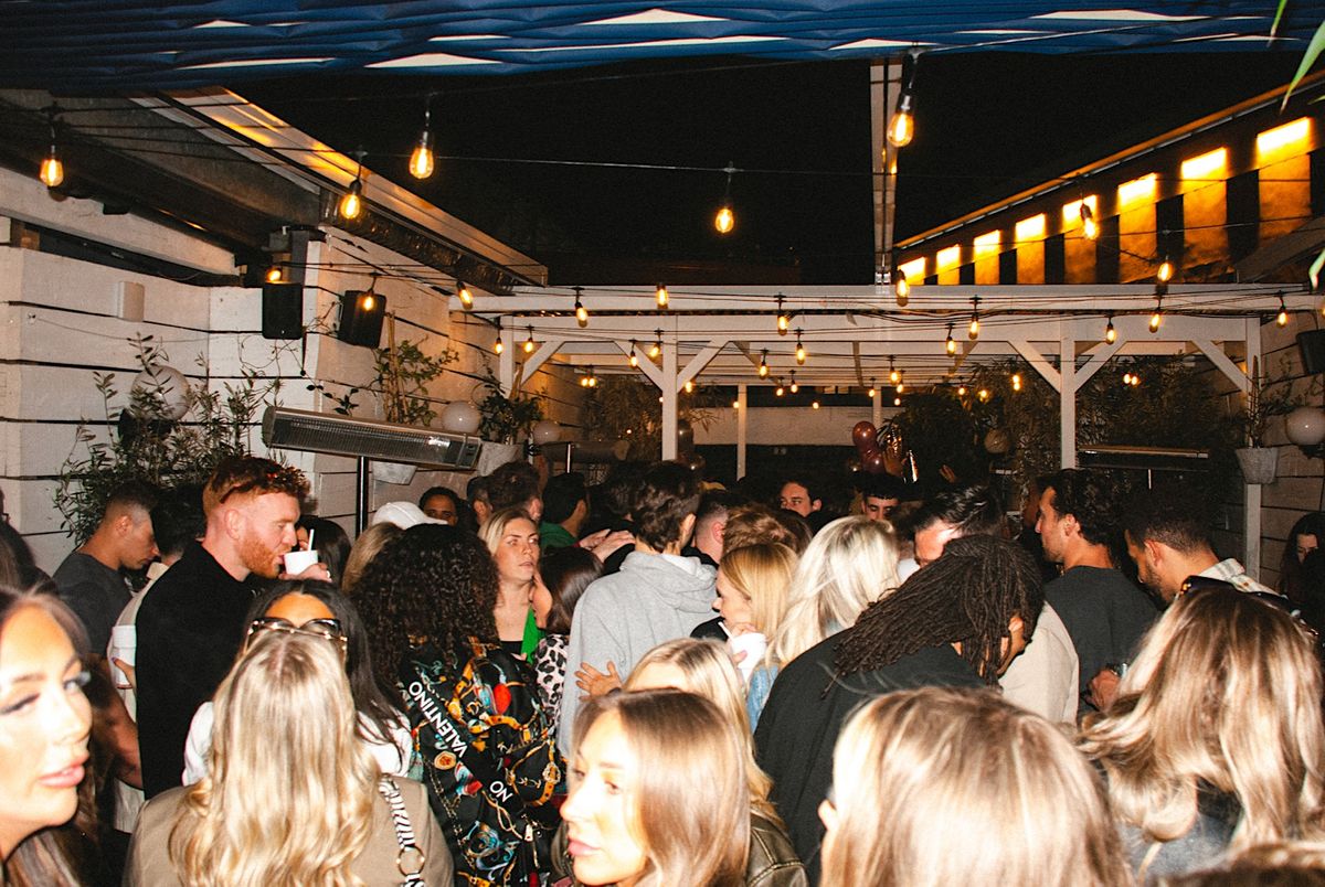 Bubba Oasis Islington |The Best House Party in Town