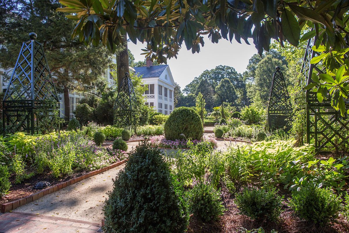 Cocktails in the Gardens