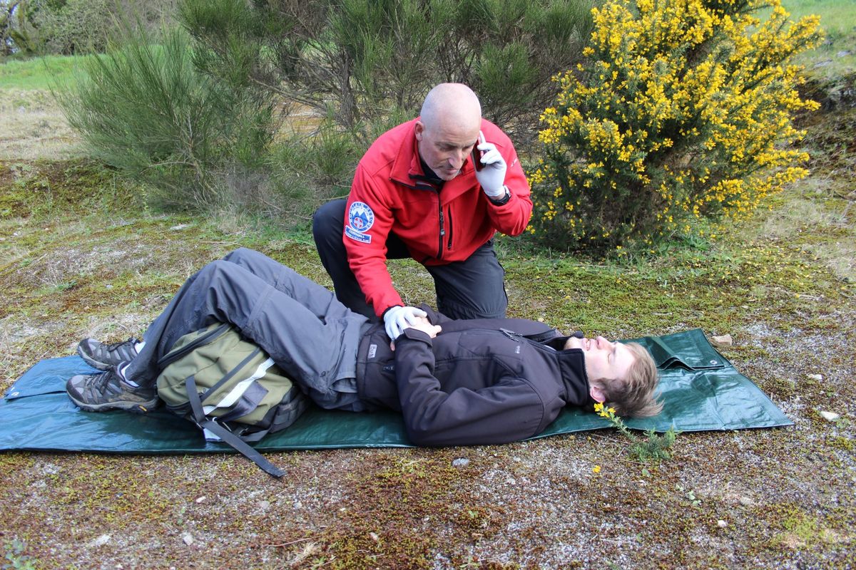 Outdoor First Aid (16 hours) Level 3