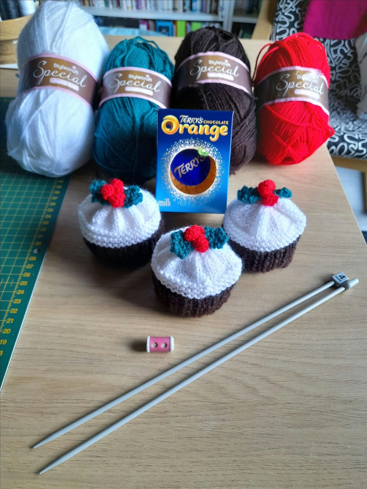 Christmas Knitting Class at Abakhan Shrewsbury