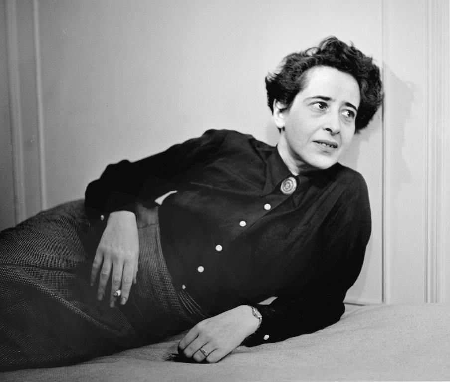 Filosofibar \u2013 Hannah Arendt