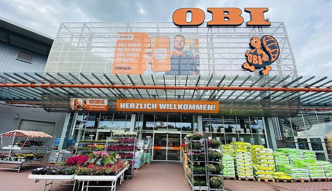 Riesenflohmarkt OBI Baumarkt Erlangen - Kurt Schumacher Strasse 14 - abonniert unsere Seite