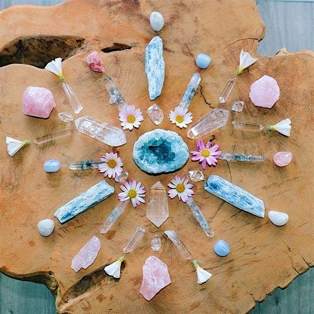 Crystal Healing Therapy - Certificate Class