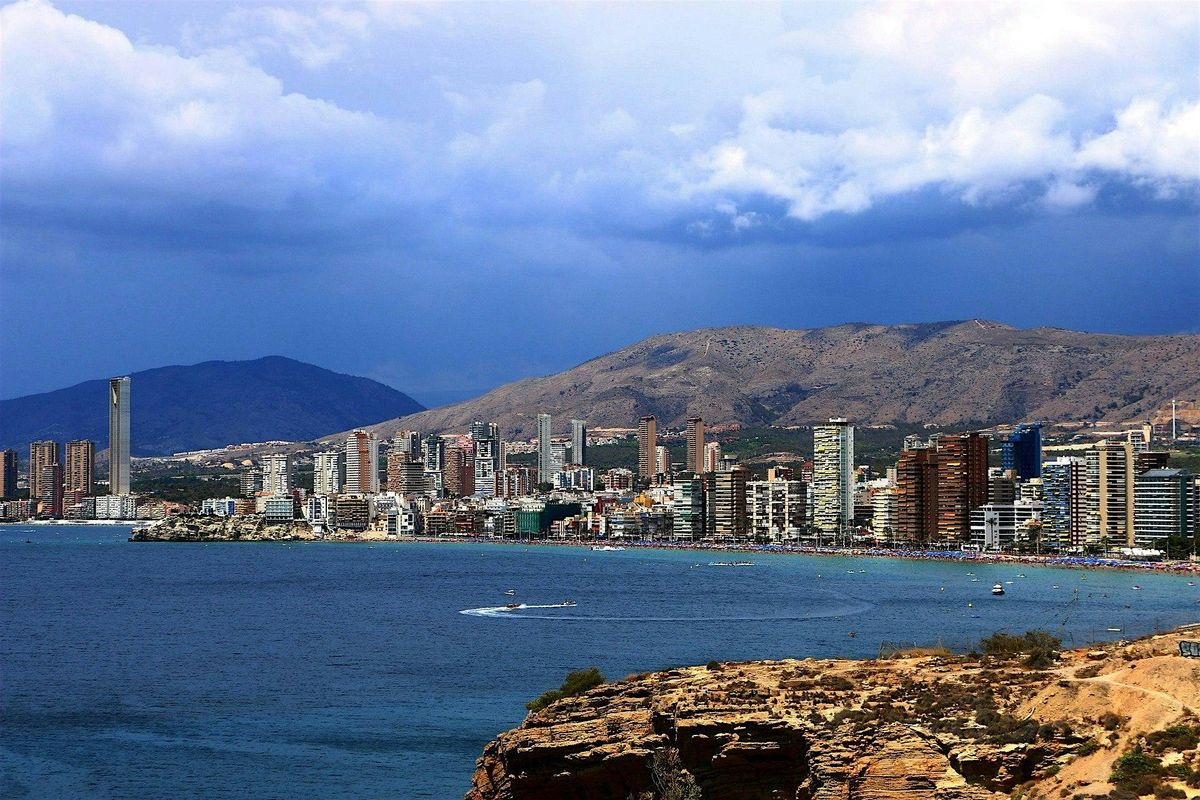 Highlights of Benidorm Old Town and Beaches: Quest Experience