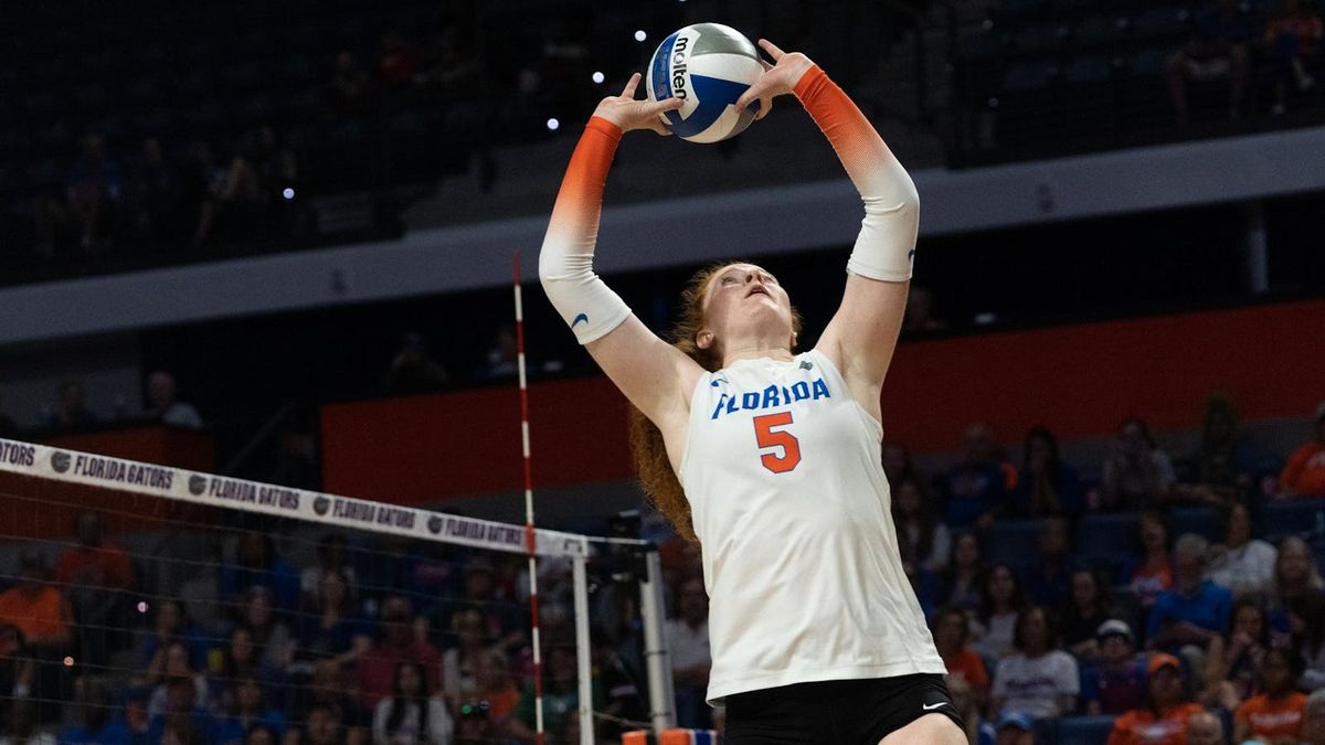 Alabama Crimson Tide at Florida Gators Womens Volleyball
