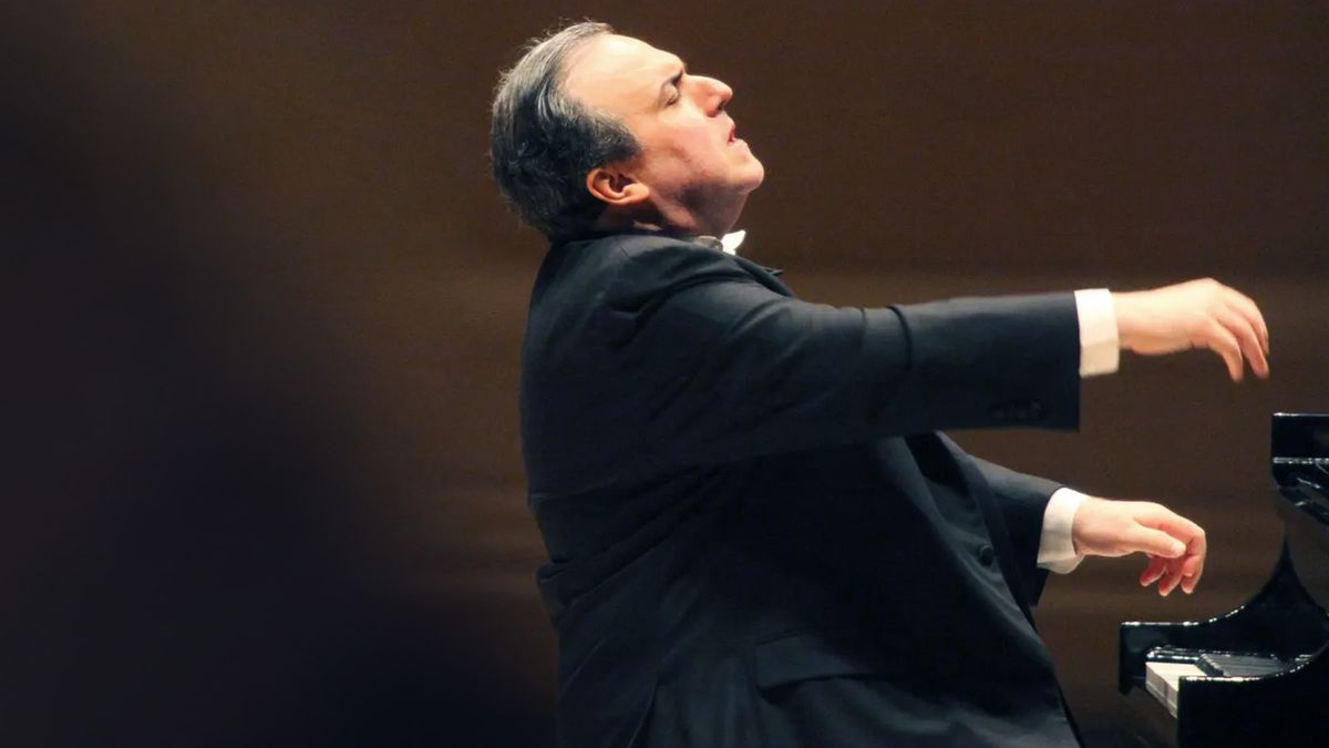 Yefim Bronfman Plays Schumann at David Geffen Hall