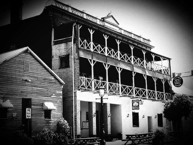 Ghostly Tales Tour & Paranormal Investigation 