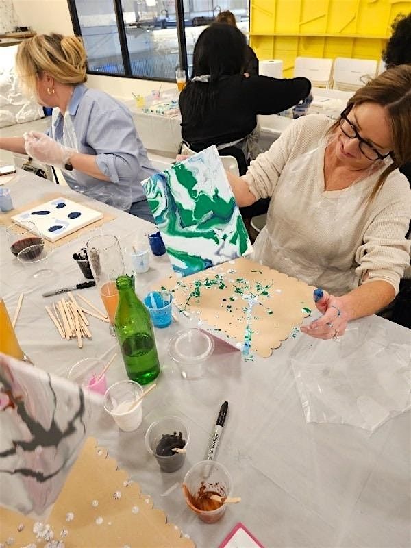 Acrylic Pour Painting Class Nashville by Hoamsy