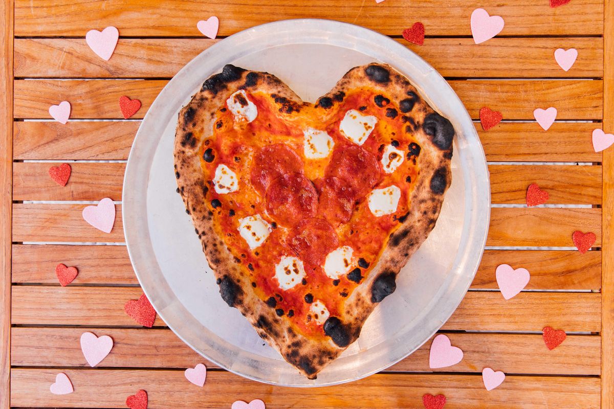 Valentine's Day Pizza Making Class at Harry's Pizzeria Miami Beach