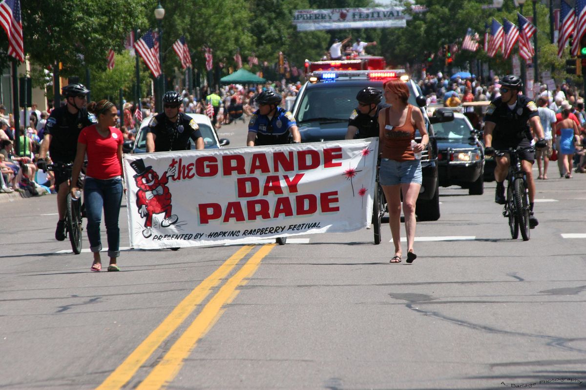 Hopkins Raspberry Festival Grande Day Parade