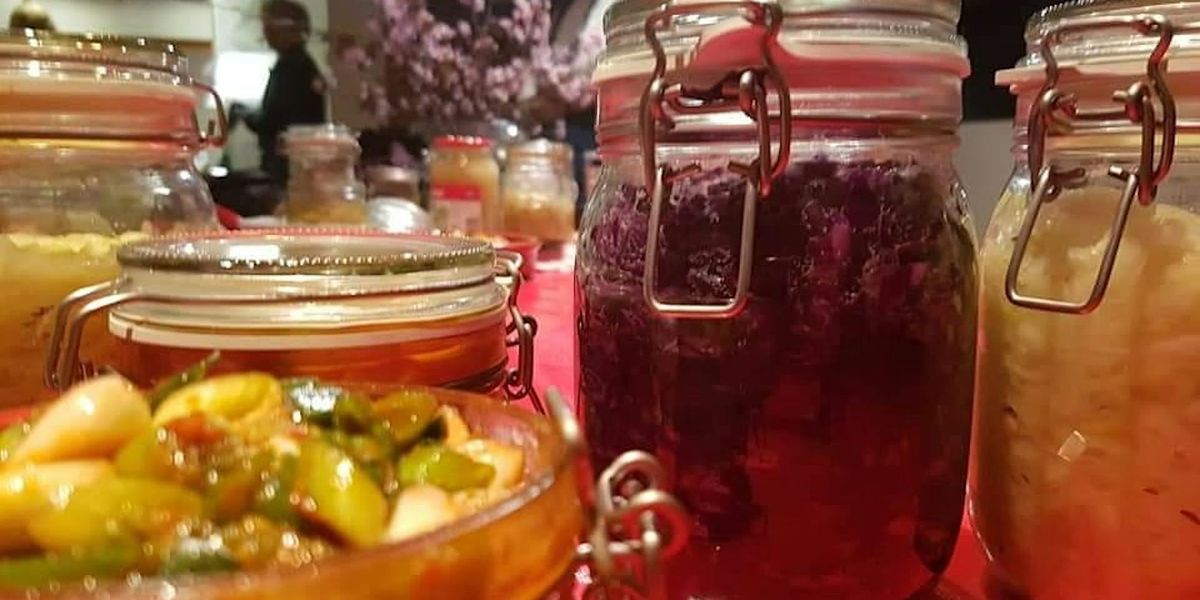 Gardening Lady Kimchi and Sauerkraut Fermentation