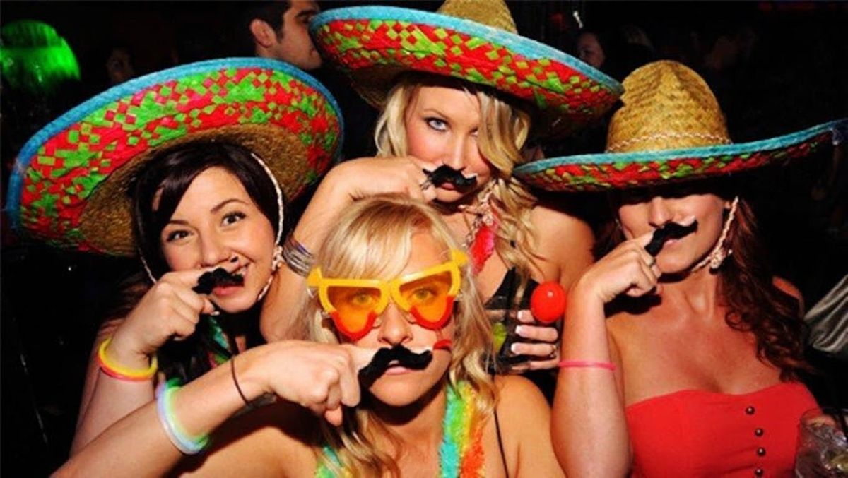 Cinco De Mayo New York City Yacht Party Cruise Skyport Marina Cabana