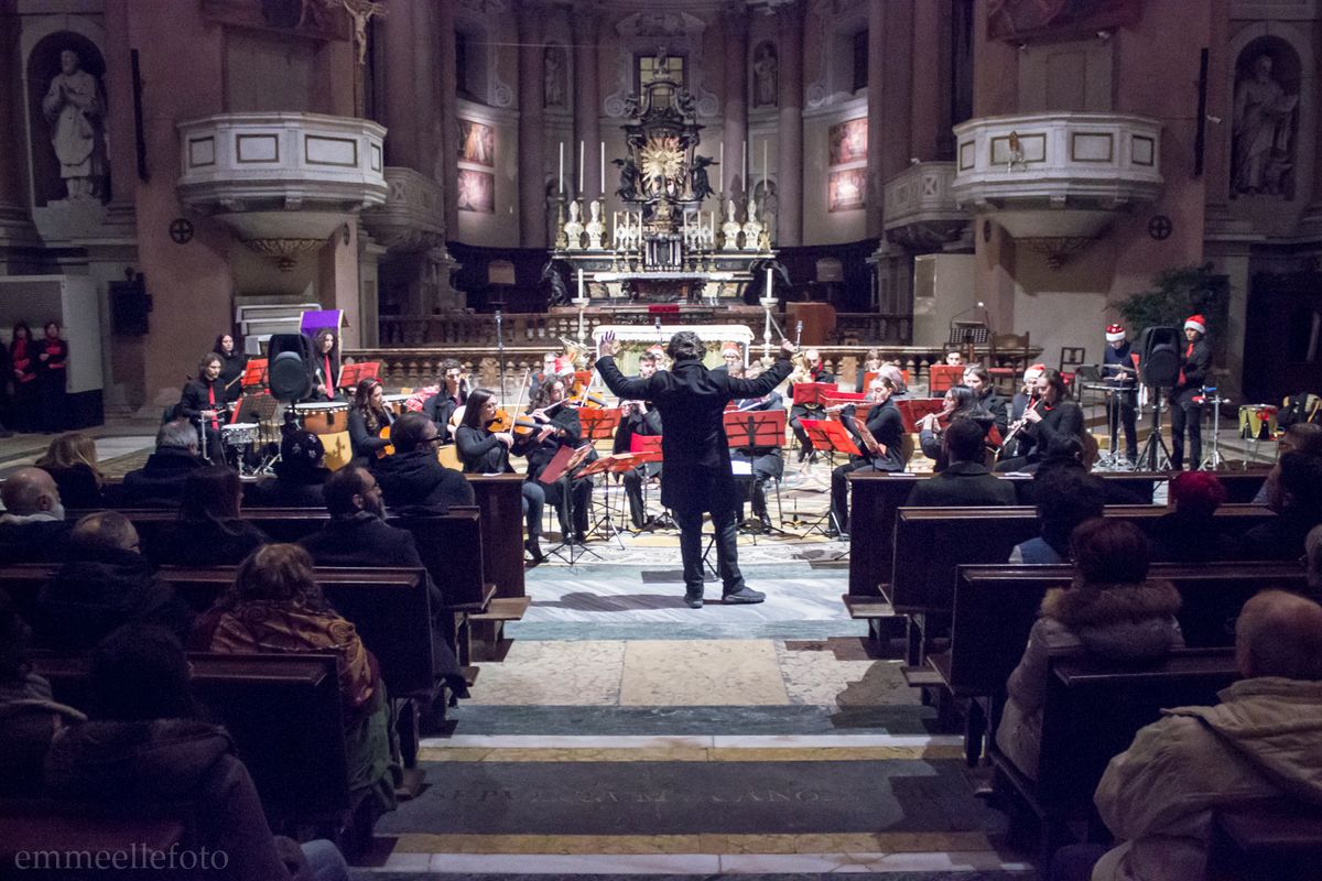 Orchestra e Coro Ex_Novo in concerto Candlelight a San Gaudenzio