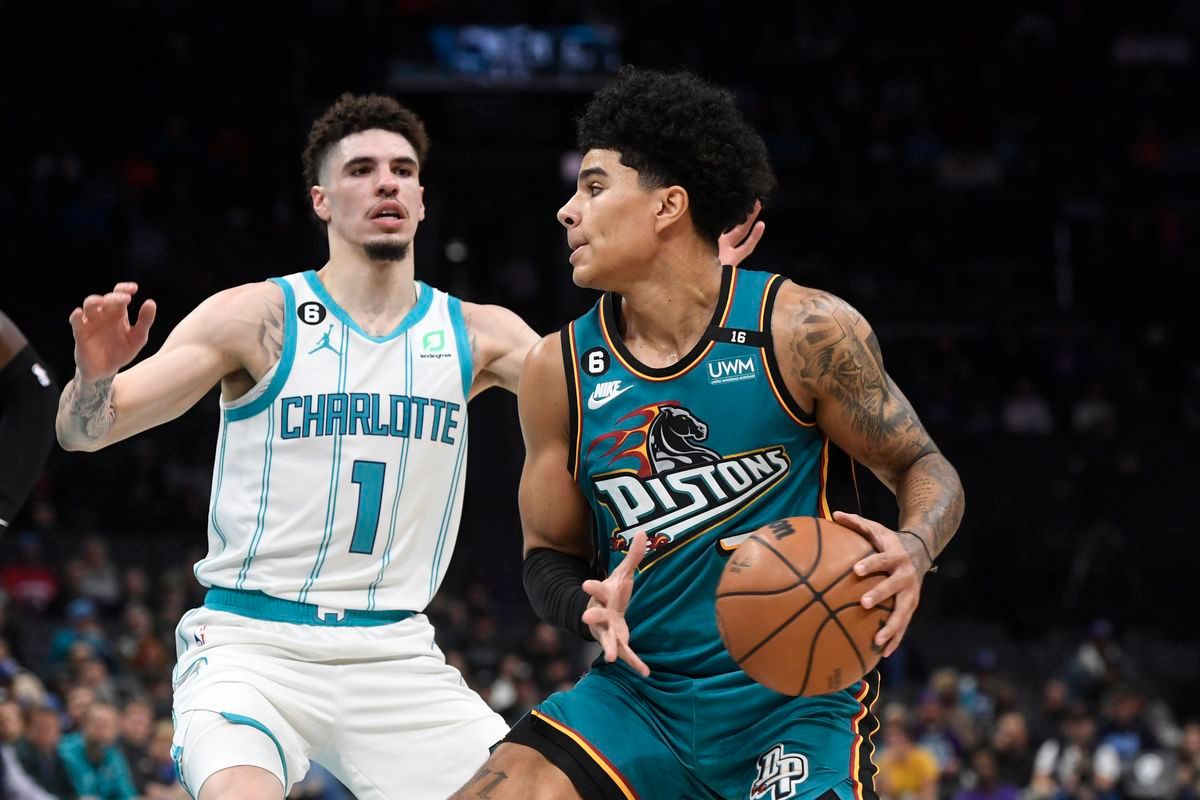 Detroit Pistons at Charlotte Hornets