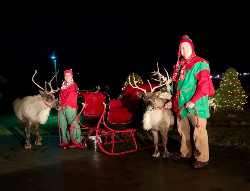 Santa & his Reindeer Christmas Eve Home Visit